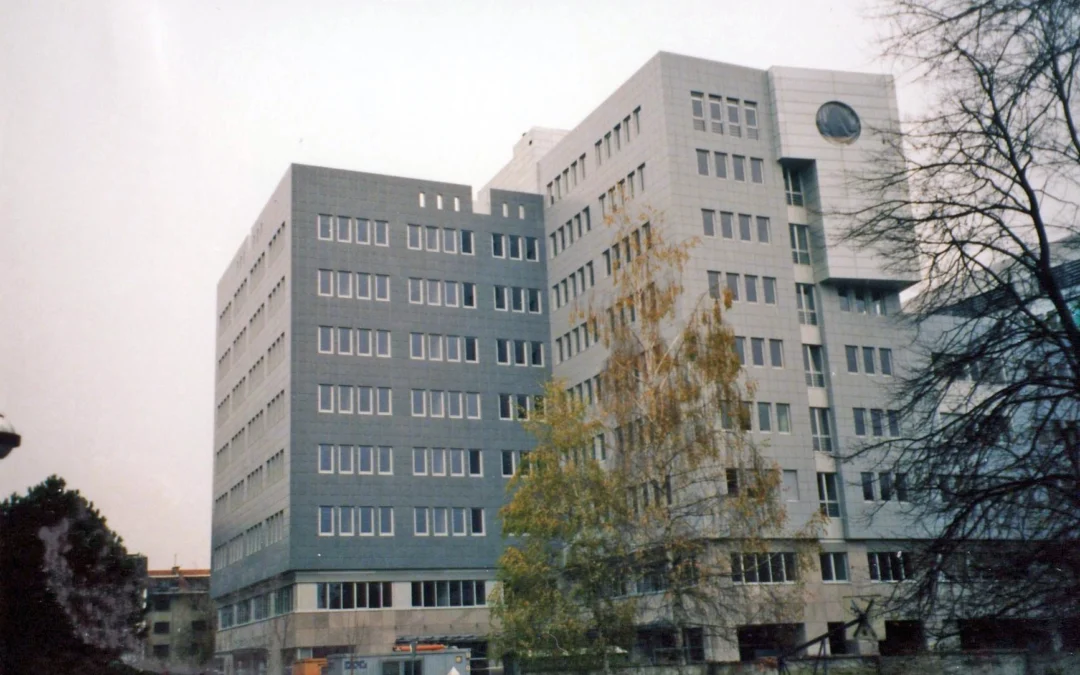 Poslovna stavba Langusova, Ministrstvo za promet